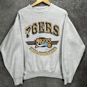 Vintage Philadelphia 76ers Sixers Basketball Team Shirt Retro NBA 90s Sweatshirt
